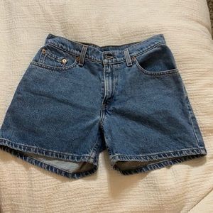 Levi shorts